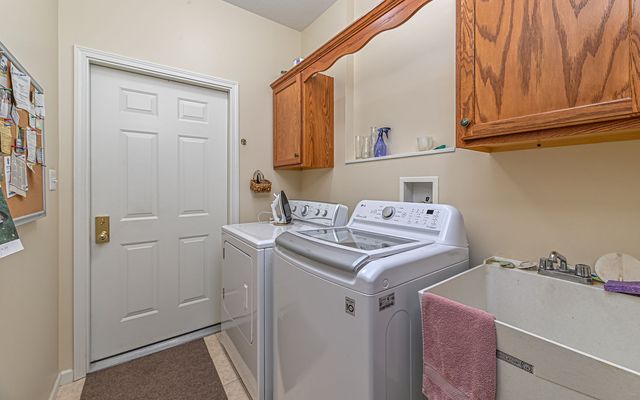 592 Monroe BOULEVARD, New Sewickley Twp, PA 15042