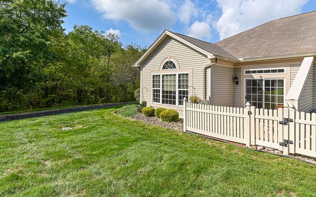 592 Monroe BOULEVARD, New Sewickley Twp, PA 15042