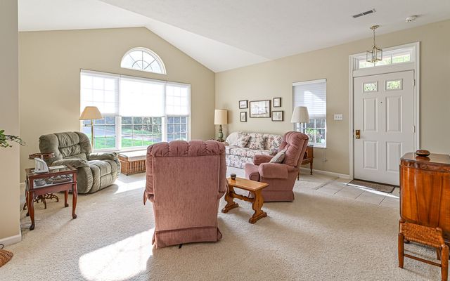 592 Monroe BOULEVARD, New Sewickley Twp, PA 15042