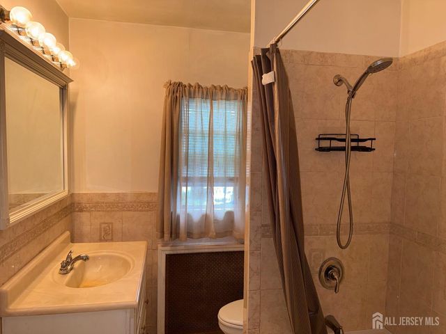 1420 Church Street, Rahway, NJ 07065