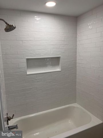 805 HIGHLAND AVE, Wilmington, DE 19808