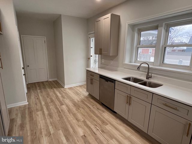 805 HIGHLAND AVE, Wilmington, DE 19808