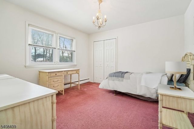 20 Archbridge Ln, Springfield Twp., NJ 07081