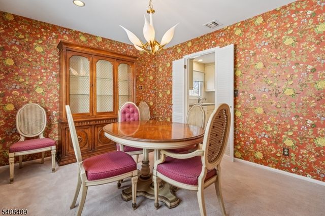 20 Archbridge Ln, Springfield Twp., NJ 07081