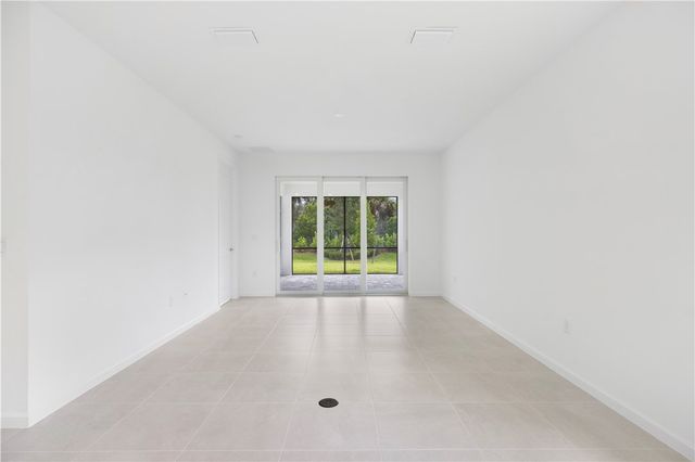 1349 Harper Way, Vero Beach, FL 32960