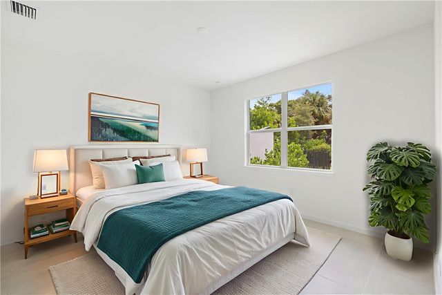 1349 Harper Way, Vero Beach, FL 32960