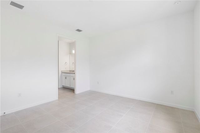 1349 Harper Way, Vero Beach, FL 32960