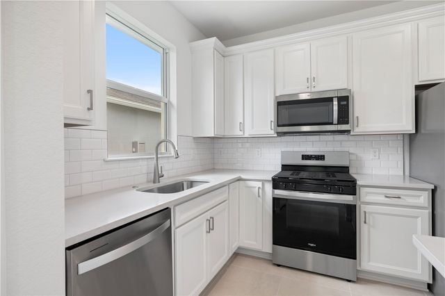 1349 Harper Way, Vero Beach, FL 32960