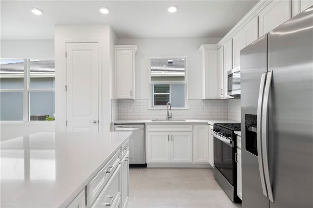 1349 Harper Way, Vero Beach, FL 32960
