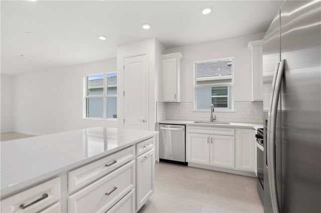 1349 Harper Way, Vero Beach, FL 32960