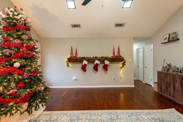 212 Aztec Drive, Searcy, AR 72143