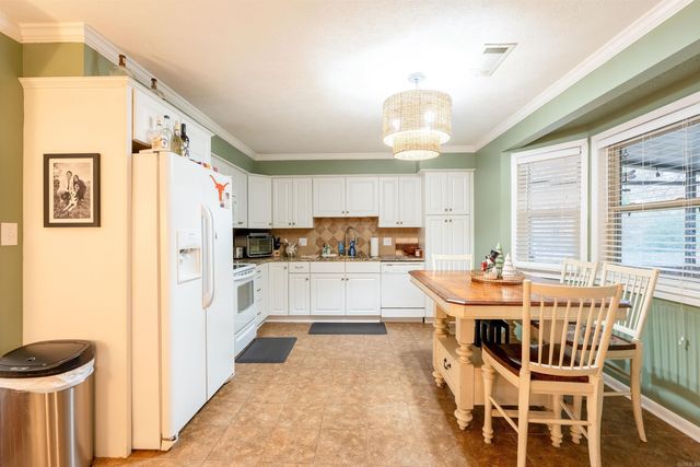 212 Aztec Drive, Searcy, AR 72143