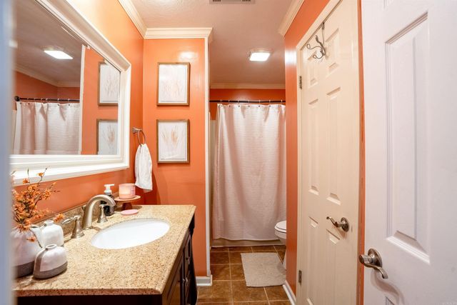 212 Aztec Drive, Searcy, AR 72143