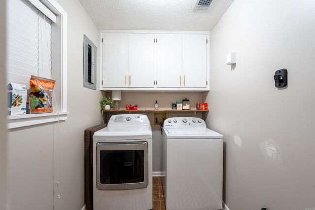 212 Aztec Drive, Searcy, AR 72143