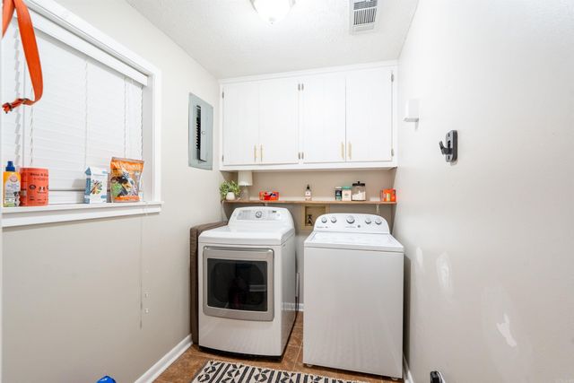 212 Aztec Drive, Searcy, AR 72143