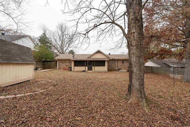 212 Aztec Drive, Searcy, AR 72143