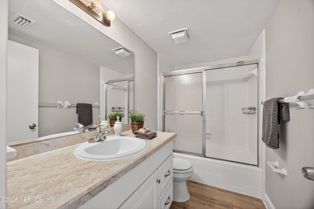 7622 LAS PALMAS Way, 165, Jacksonville, FL 32256