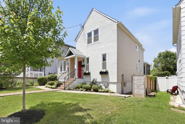 3122 NEWTON ST NE, Washington, DC 20018