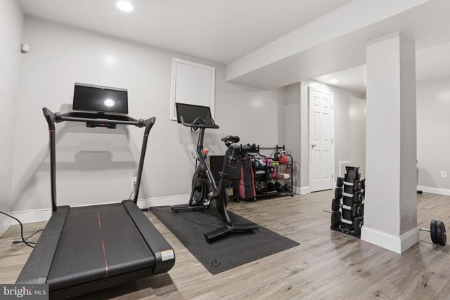 3122 NEWTON ST NE, Washington, DC 20018