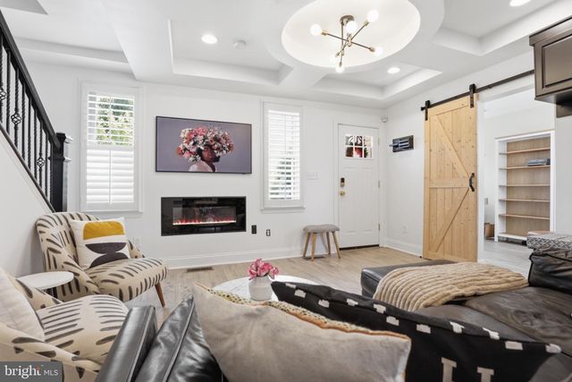 3122 NEWTON ST NE, Washington, DC 20018