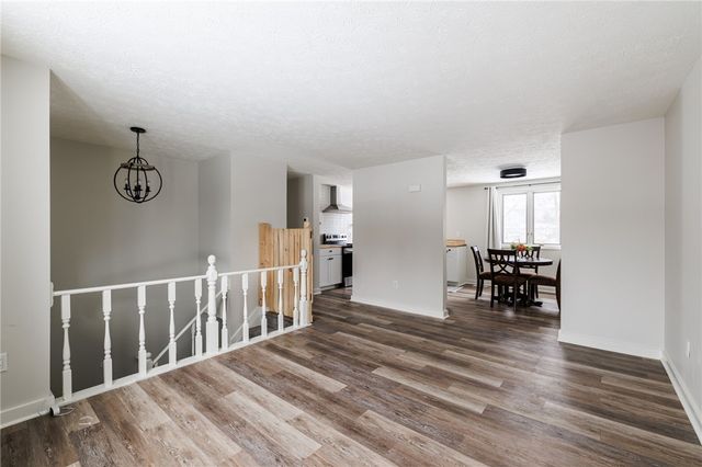 45 Huntington Pkwy Parkway, Hamlin, NY 14464