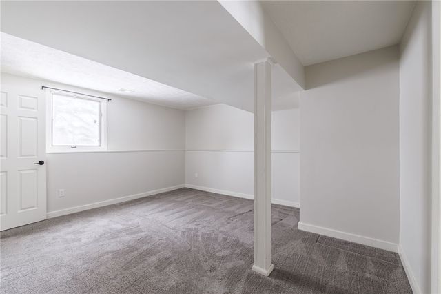 45 Huntington Pkwy Parkway, Hamlin, NY 14464