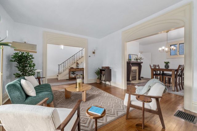 1858 Franklin Avenue, Columbus, OH 43205