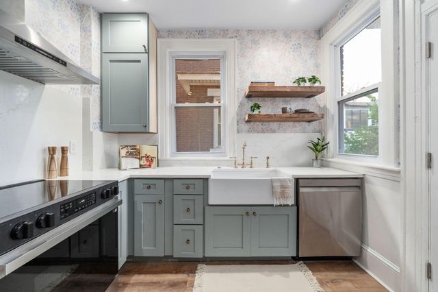 1858 Franklin Avenue, Columbus, OH 43205