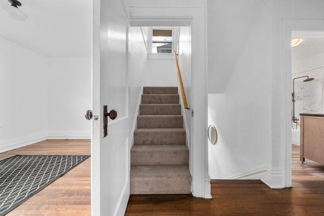 1858 Franklin Avenue, Columbus, OH 43205