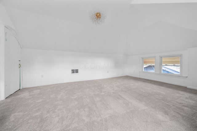 1858 Franklin Avenue, Columbus, OH 43205