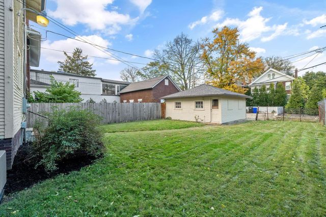 1858 Franklin Avenue, Columbus, OH 43205