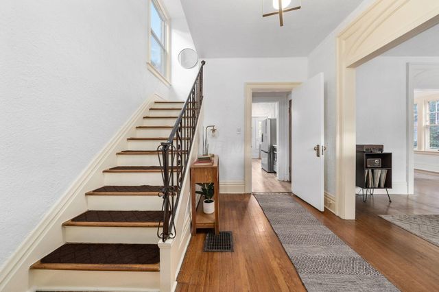 1858 Franklin Avenue, Columbus, OH 43205