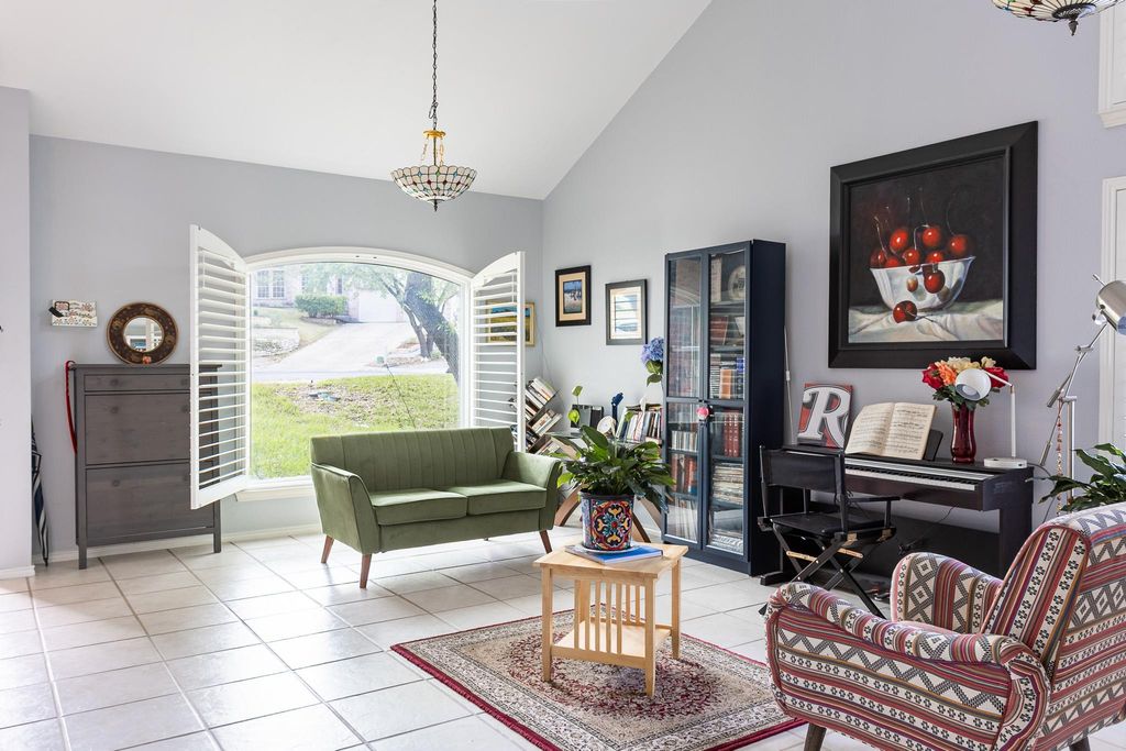 3704 Caney Creek RD, Austin, TX 78732