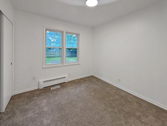 1410 Thomas Street, Redfield, IA 50233
