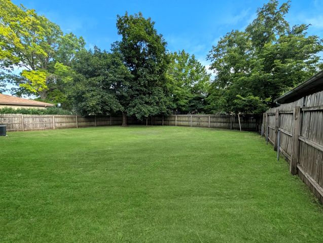 1410 Thomas Street, Redfield, IA 50233