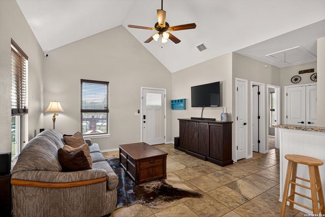 307 Palm, Spring Branch, TX 78070