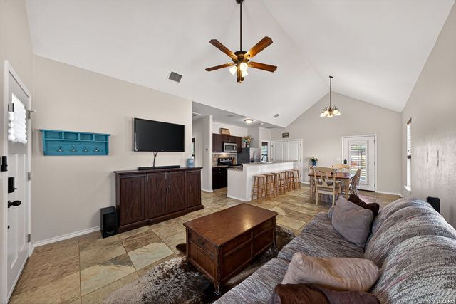 307 Palm, Spring Branch, TX 78070