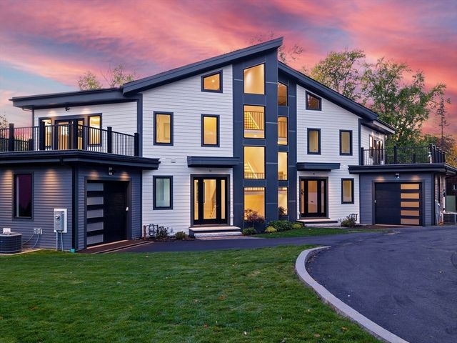 18 Josselyn Pl 18, Newton, MA 02461