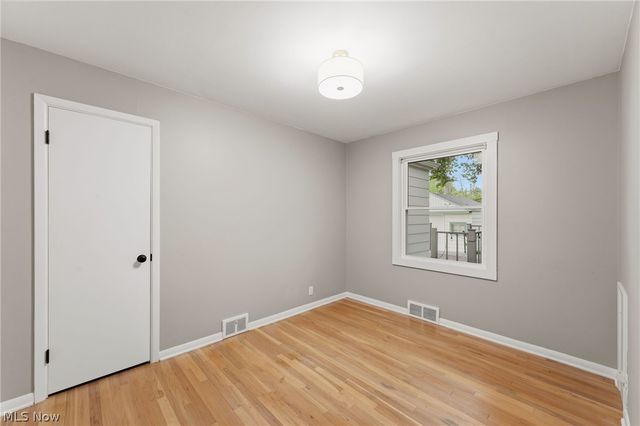 4353 W 182nd Street, Cleveland, OH 44135