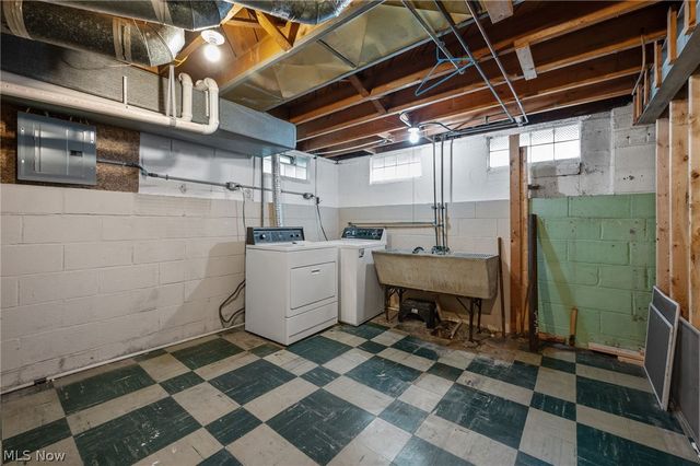 4353 W 182nd Street, Cleveland, OH 44135