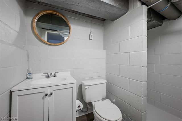 4353 W 182nd Street, Cleveland, OH 44135