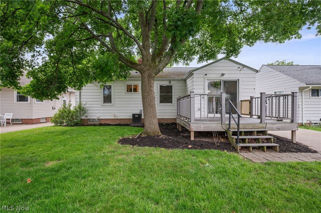4353 W 182nd Street, Cleveland, OH 44135