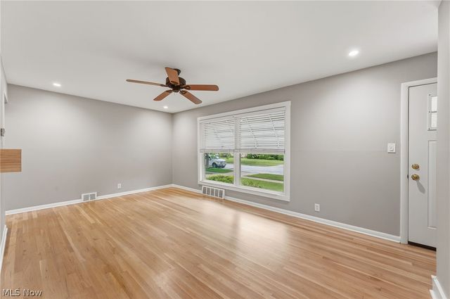 4353 W 182nd Street, Cleveland, OH 44135