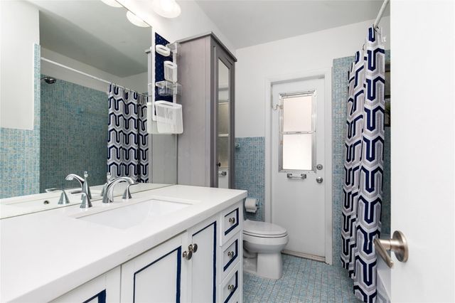 140 SW 126th Avenue, Plantation, FL 33325