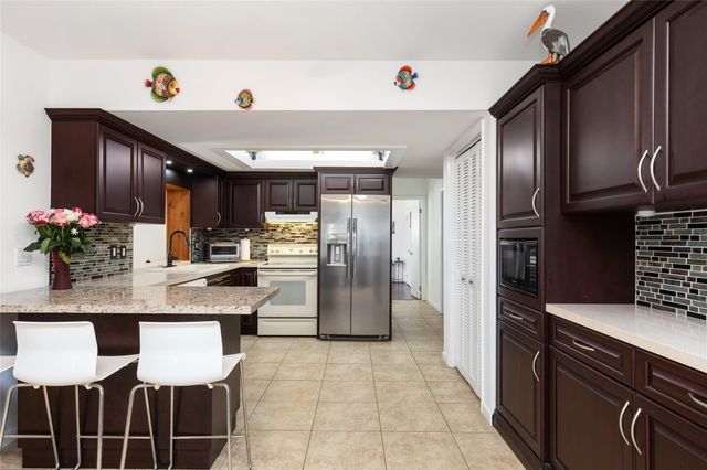 140 SW 126th Avenue, Plantation, FL 33325