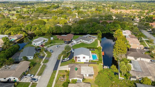 140 SW 126th Avenue, Plantation, FL 33325