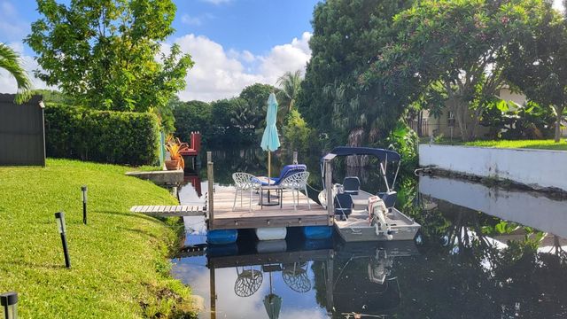 140 SW 126th Ave, Plantation, FL 33325