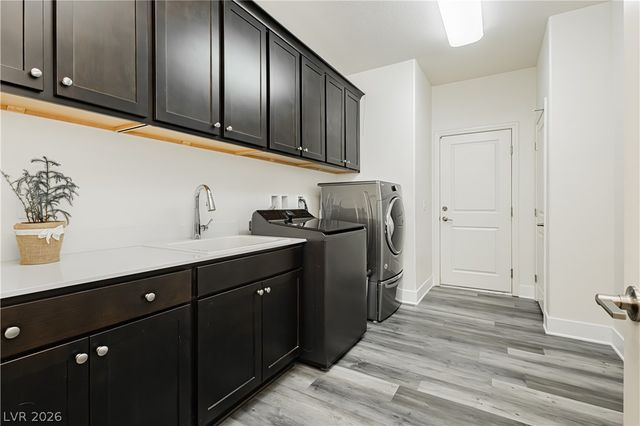 4529 Eagle Nest Peak Street, Las Vegas, NV 89129