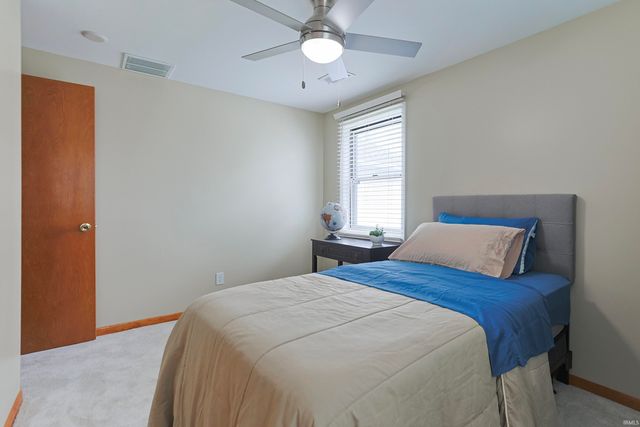 403 Manchester Drive, South Bend, IN 46615