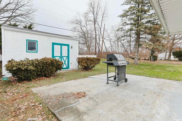 403 Manchester Drive, South Bend, IN 46615